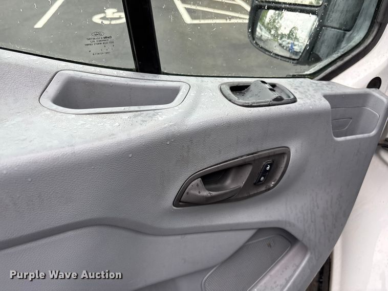 image for item EF1155 2016 Ford Transit 150 van