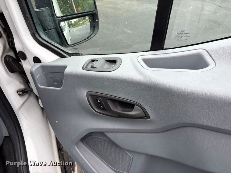 image for item EF1155 2016 Ford Transit 150 van