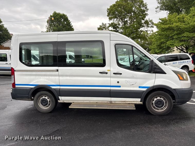 image for item EF1156 2017 Ford Transit 150 van