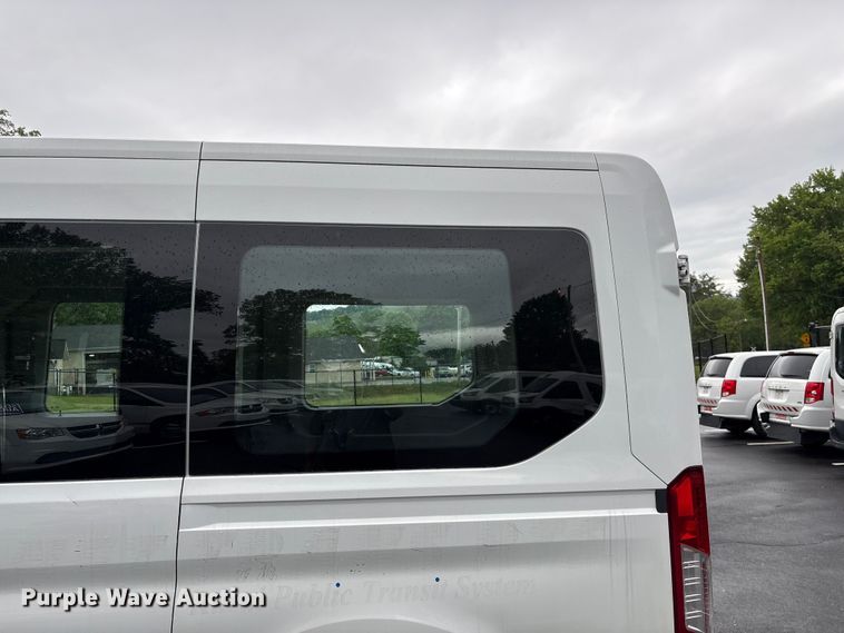 image for item EF1156 2017 Ford Transit 150 van