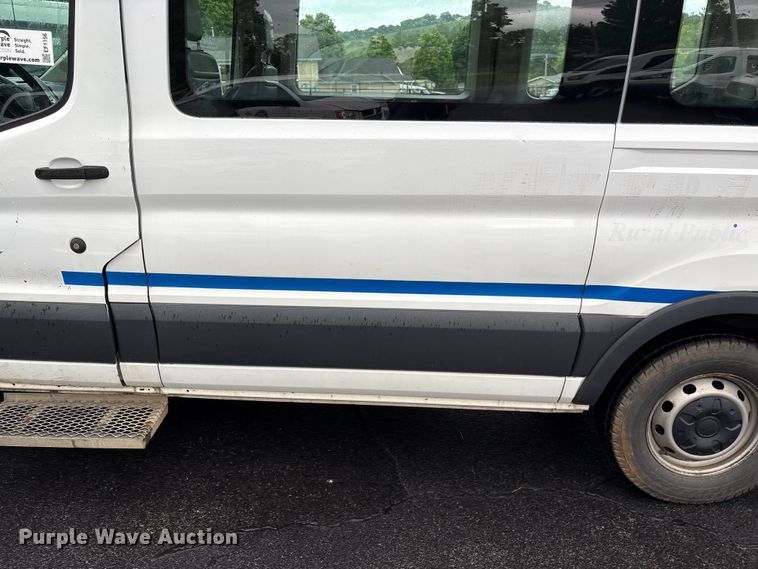 image for item EF1156 2017 Ford Transit 150 van