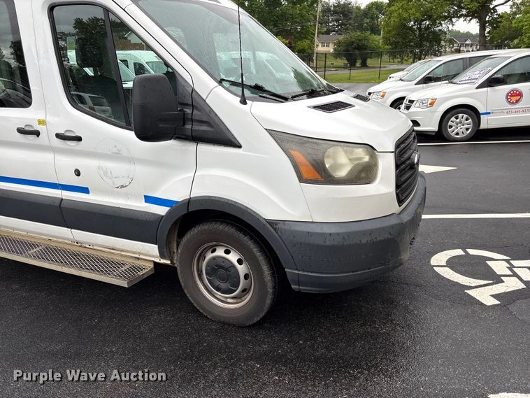 image for item EF1156 2017 Ford Transit 150 van