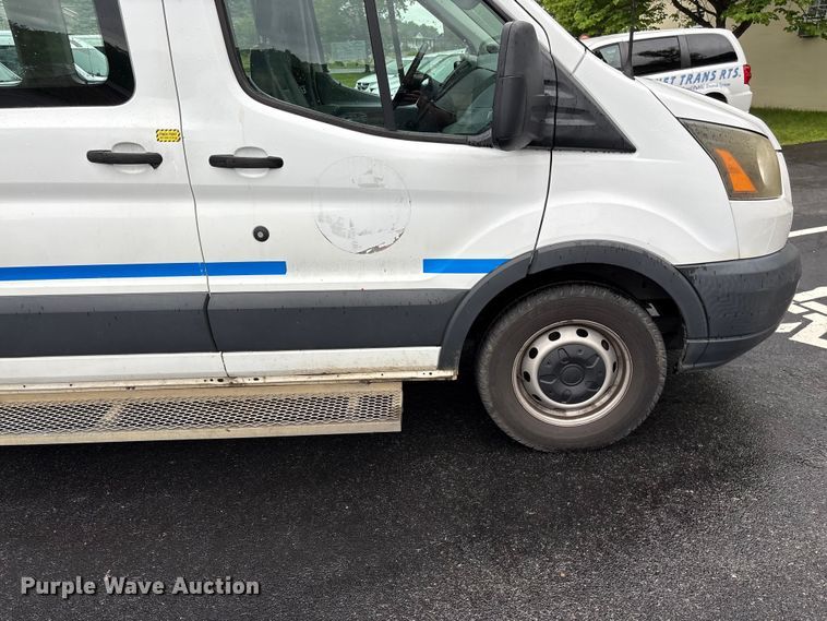 image for item EF1156 2017 Ford Transit 150 van