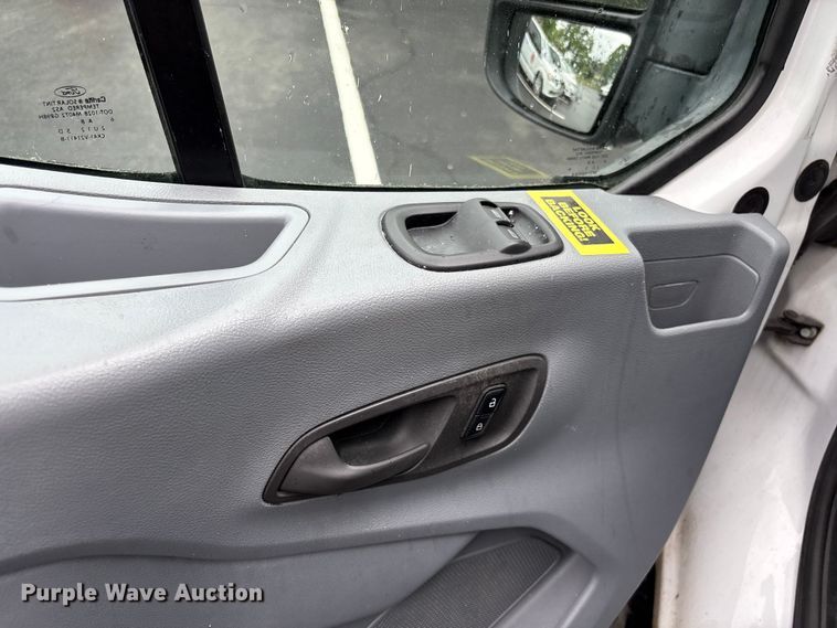 image for item EF1156 2017 Ford Transit 150 van
