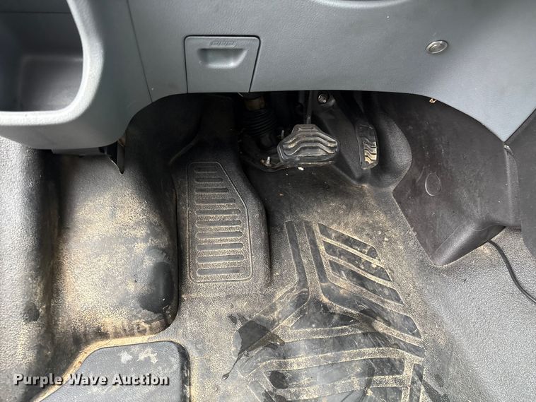 image for item EF1156 2017 Ford Transit 150 van