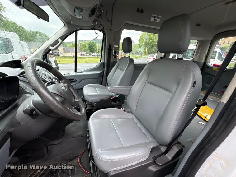 image for item EF1156 2017 Ford Transit 150 van
