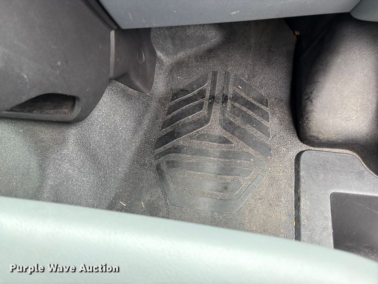 image for item EF1156 2017 Ford Transit 150 van
