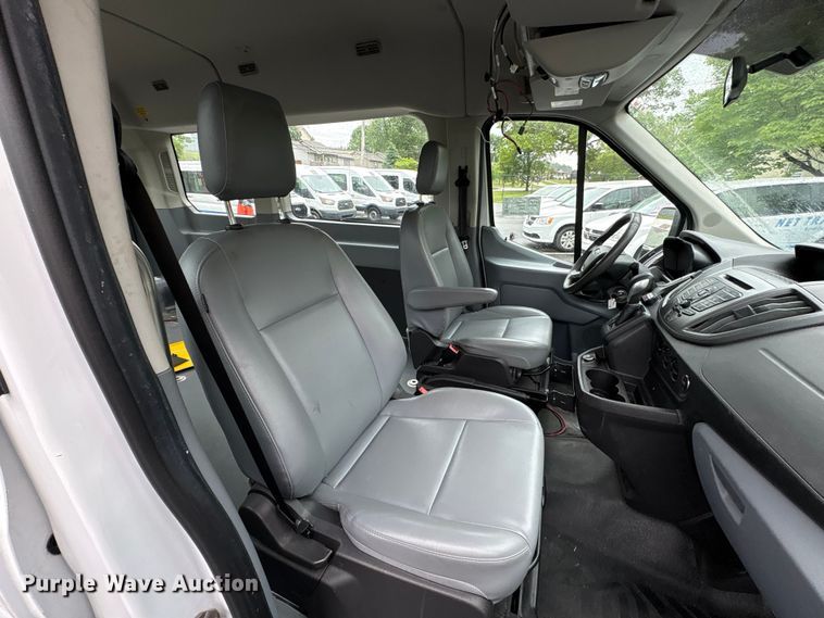 image for item EF1156 2017 Ford Transit 150 van