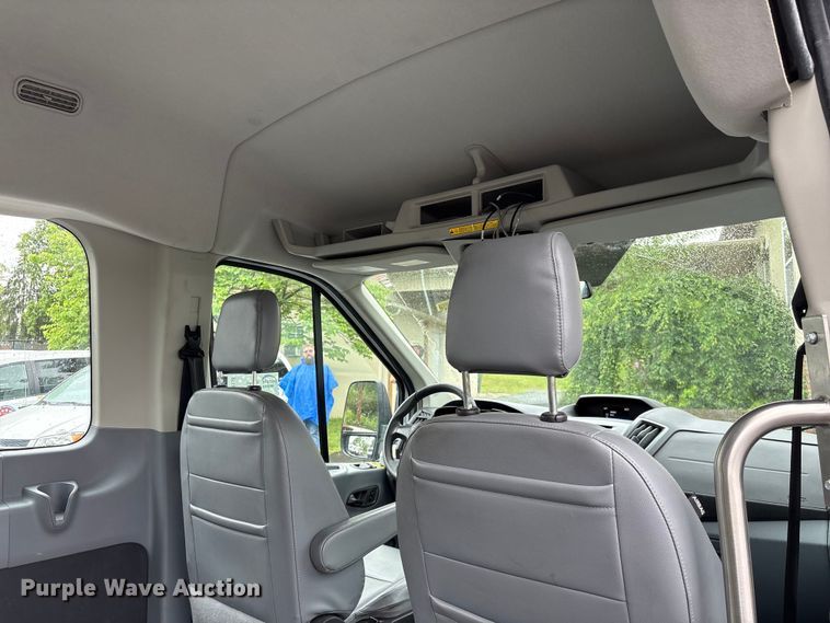 image for item EF1156 2017 Ford Transit 150 van