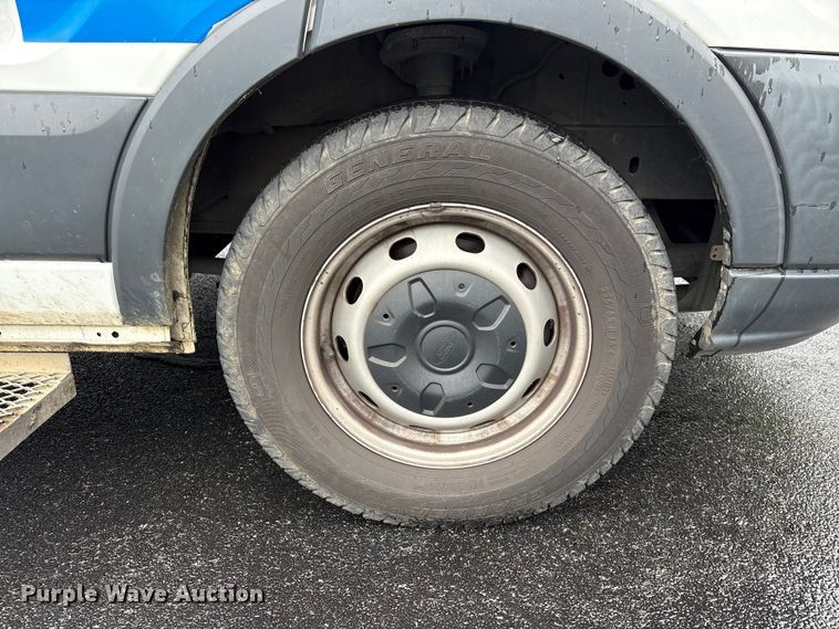 image for item EF1156 2017 Ford Transit 150 van