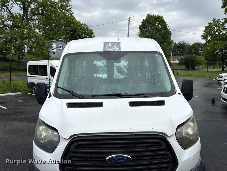 image for item EF1158 2016 Ford Transit 150 van