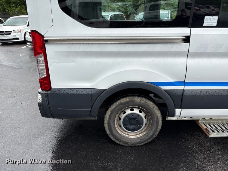image for item EF1158 2016 Ford Transit 150 van