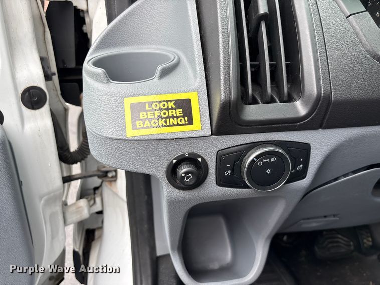 image for item EF1158 2016 Ford Transit 150 van