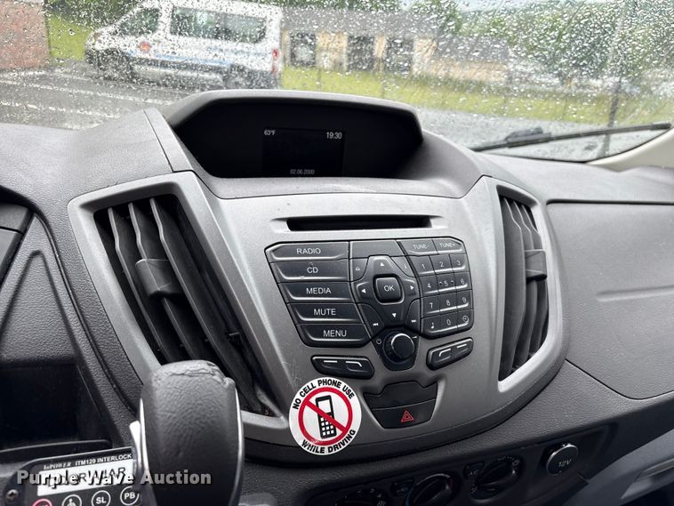 image for item EF1158 2016 Ford Transit 150 van
