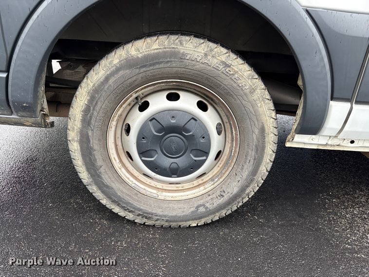 image for item EF1158 2016 Ford Transit 150 van