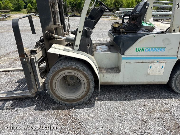 image for item EF1163 2016 UniCarriers PF110YLP forklift