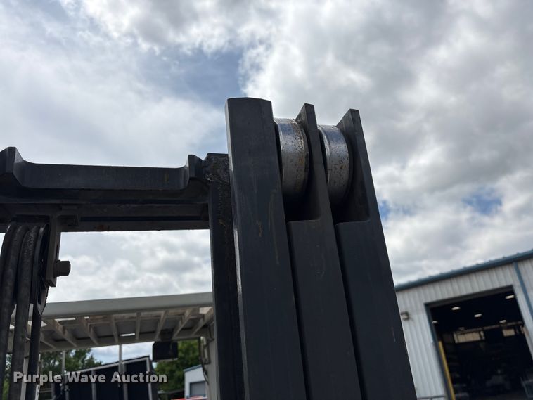 image for item EF1163 2016 UniCarriers PF110YLP forklift