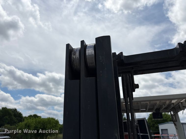 image for item EF1163 2016 UniCarriers PF110YLP forklift