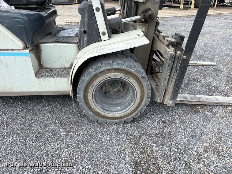 image for item EF1163 2016 UniCarriers PF110YLP forklift