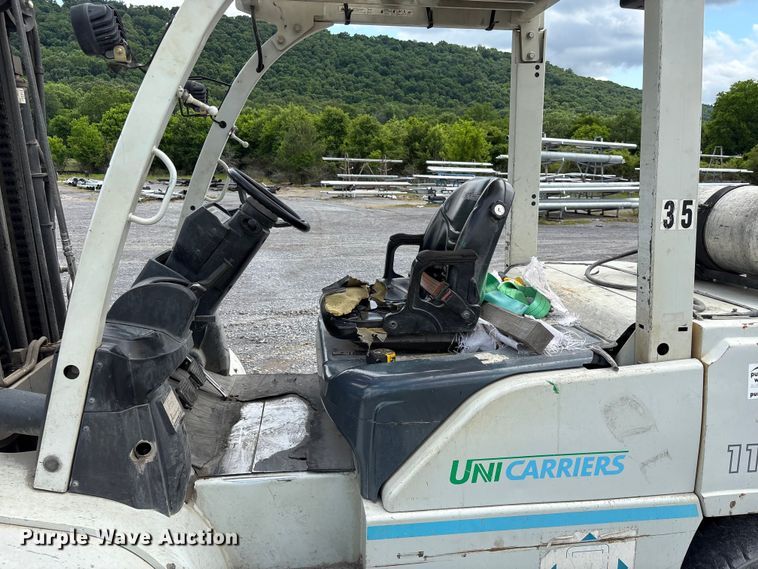 image for item EF1163 2016 UniCarriers PF110YLP forklift