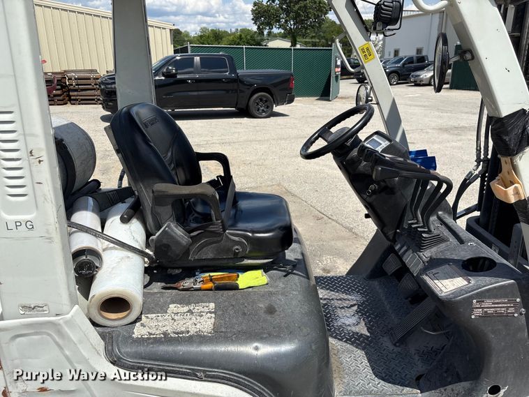 image for item EF1166 2016 UniCarriers PF50 forklift