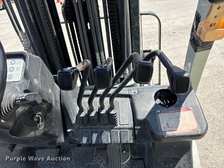 image for item EF1166 2016 UniCarriers PF50 forklift