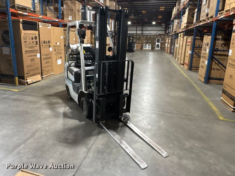 image for item EF1167 2016 UniCarriers CFS40 forklift