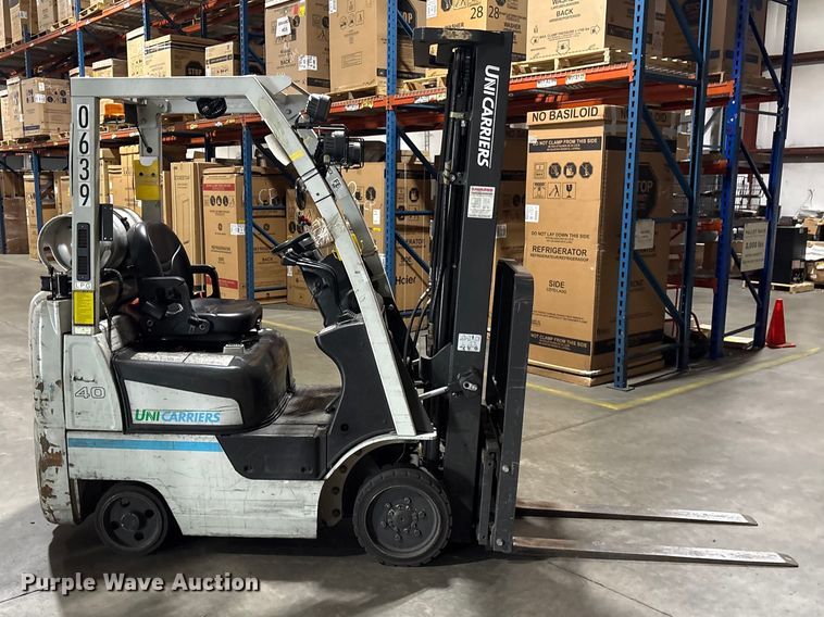 image for item EF1167 2016 UniCarriers CFS40 forklift