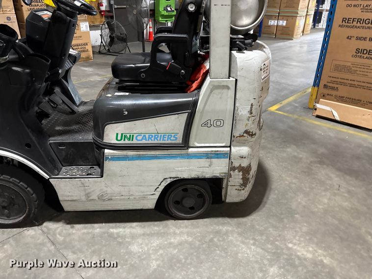 image for item EF1167 2016 UniCarriers CFS40 forklift