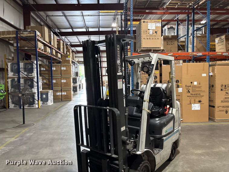 image for item EF1167 2016 UniCarriers CFS40 forklift