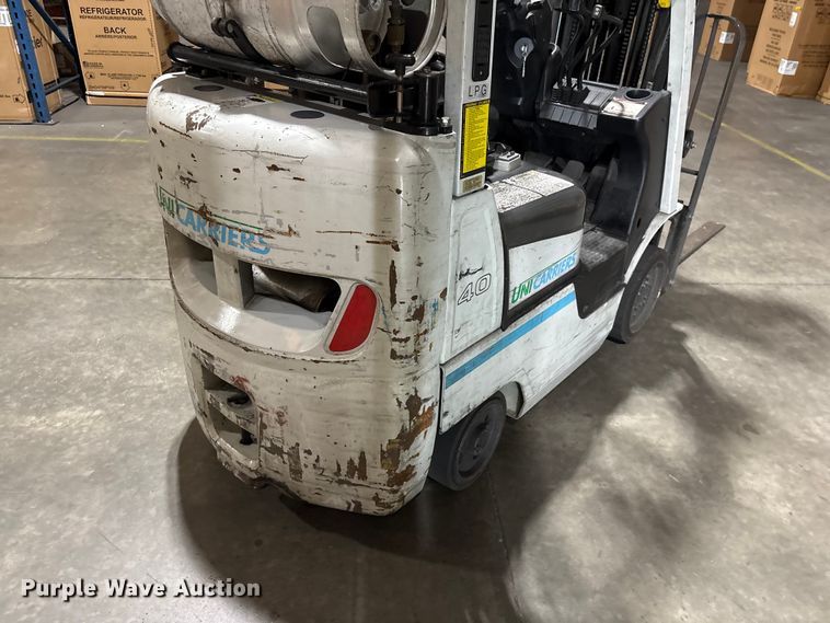 image for item EF1167 2016 UniCarriers CFS40 forklift