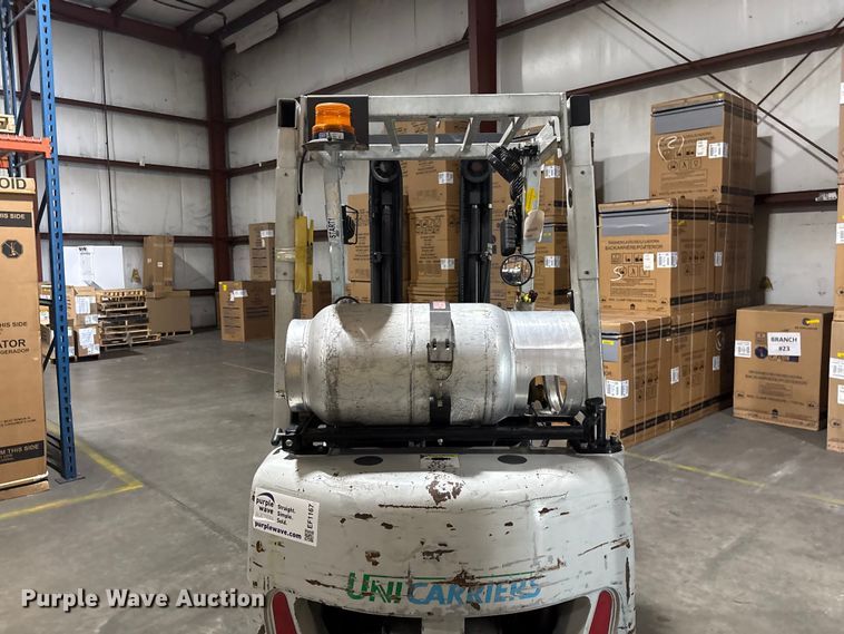 image for item EF1167 2016 UniCarriers CFS40 forklift