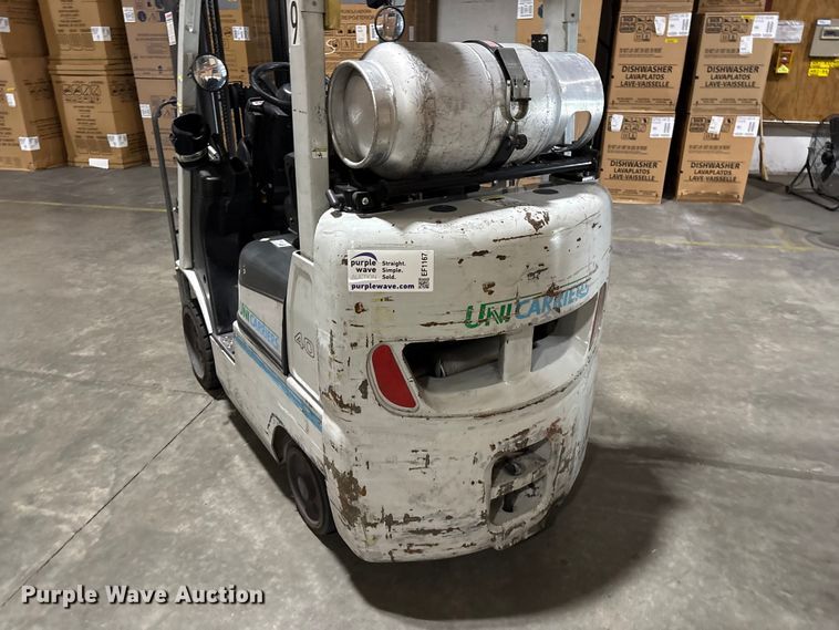 image for item EF1167 2016 UniCarriers CFS40 forklift