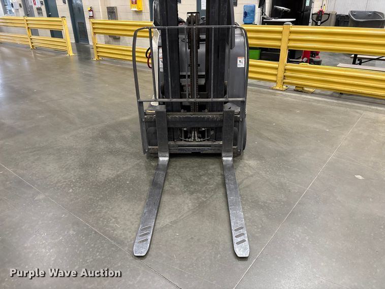 image for item EF1187 2018 Crown RC5545-40 forklift