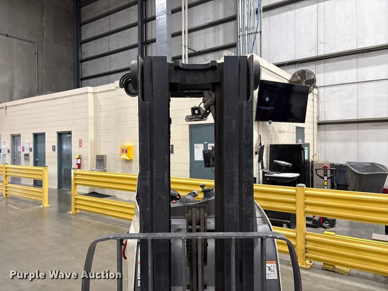image for item EF1187 2018 Crown RC5545-40 forklift