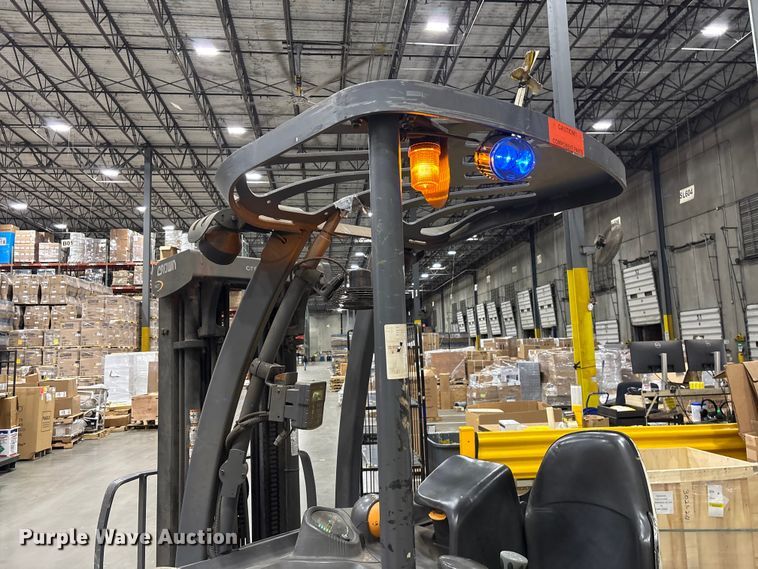 image for item EF1187 2018 Crown RC5545-40 forklift