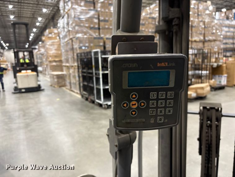image for item EF1187 2018 Crown RC5545-40 forklift