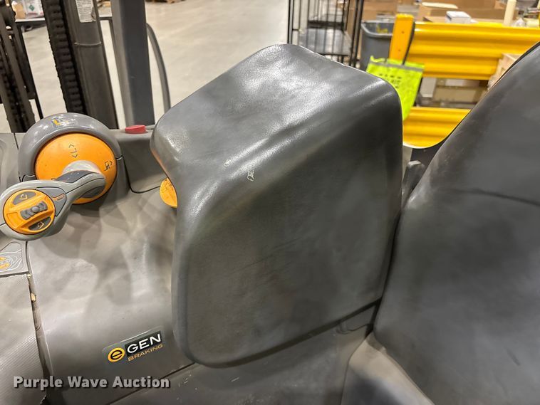 image for item EF1187 2018 Crown RC5545-40 forklift