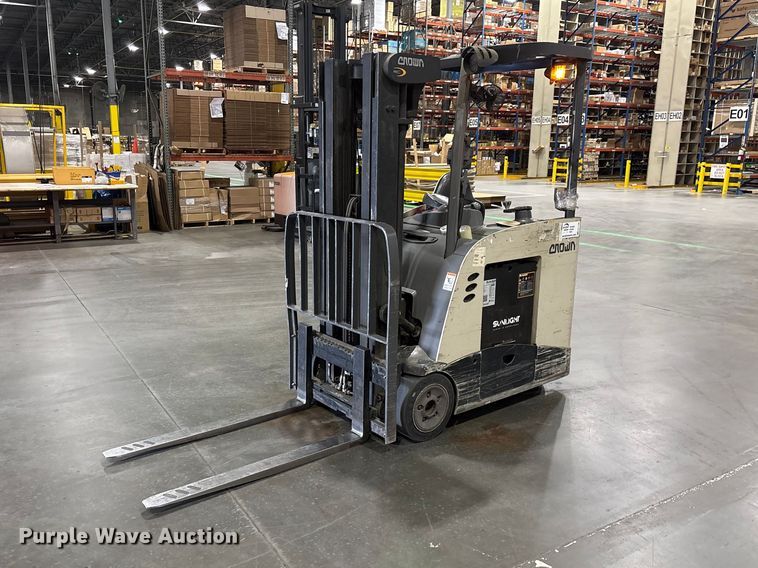 image for item EF1188 2018 Crown RC5545-40 forklift