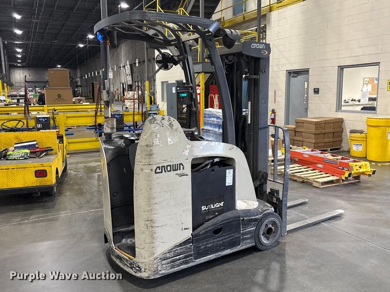 image for item EF1188 2018 Crown RC5545-40 forklift