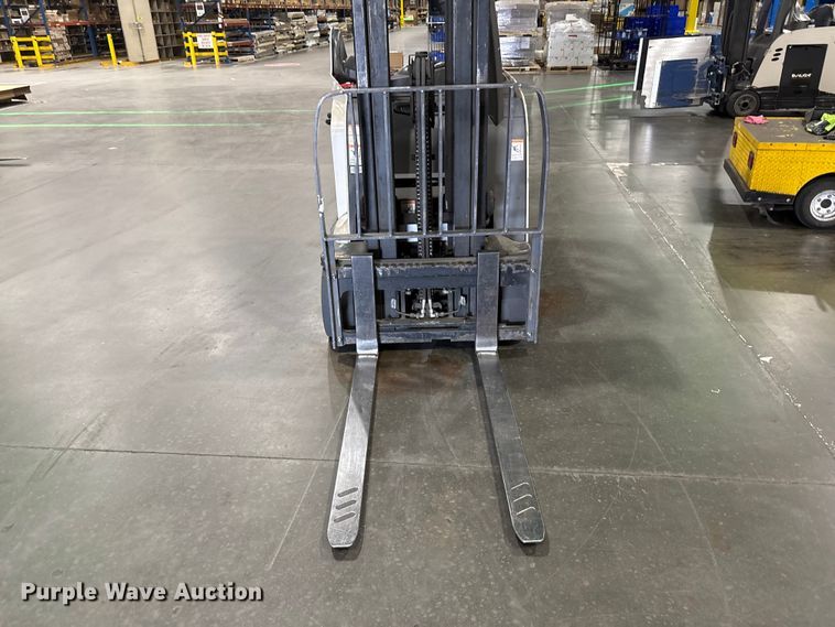 image for item EF1188 2018 Crown RC5545-40 forklift