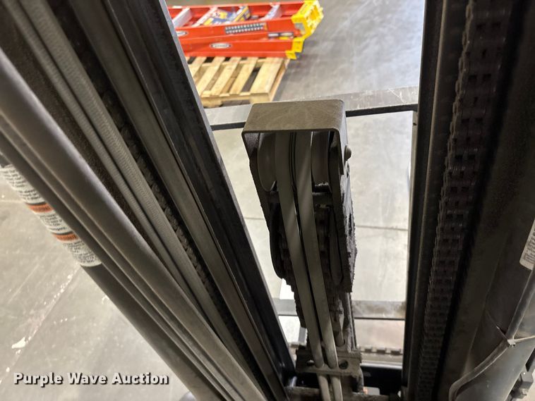 image for item EF1188 2018 Crown RC5545-40 forklift