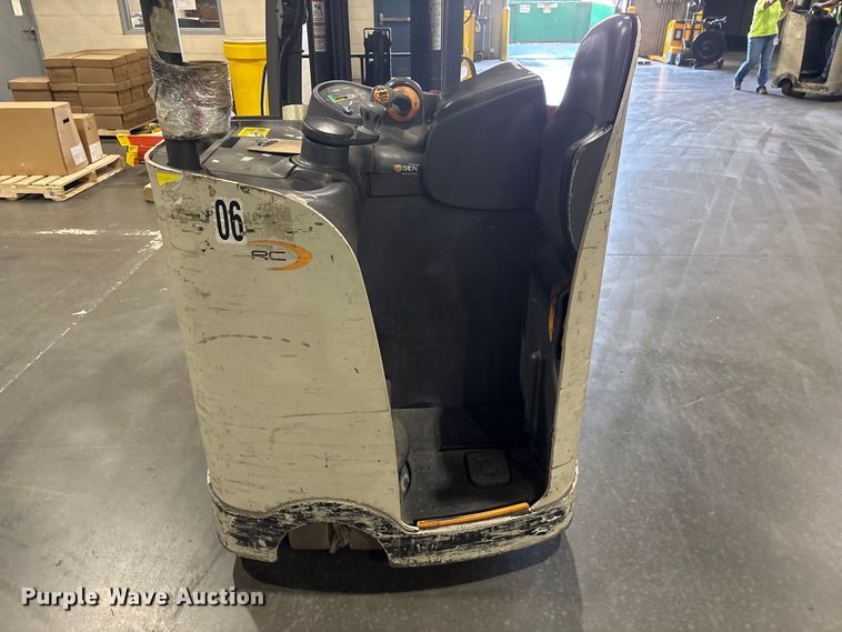 image for item EF1188 2018 Crown RC5545-40 forklift