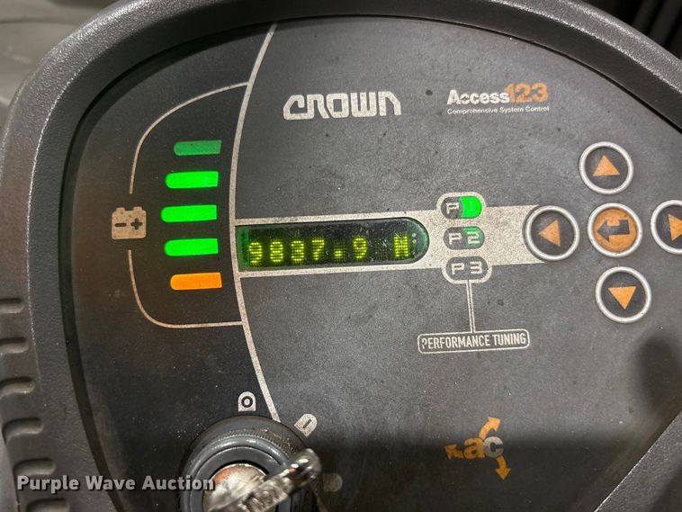image for item EF1188 2018 Crown RC5545-40 forklift