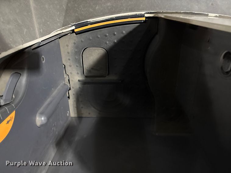 image for item EF1190 2018 Crown RC5545-40 forklift