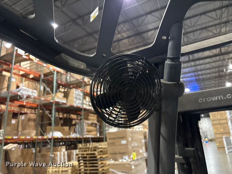 image for item EF1190 2018 Crown RC5545-40 forklift