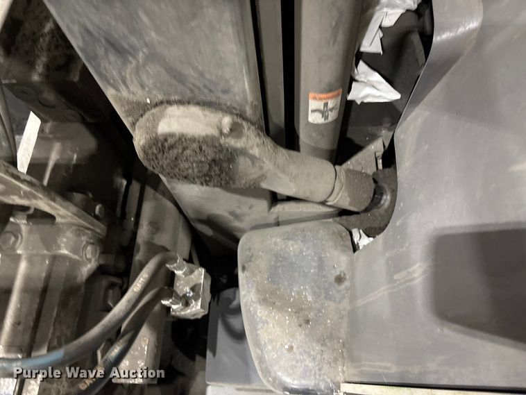 image for item EF1191 2017 Crown RC5545-40 forklift