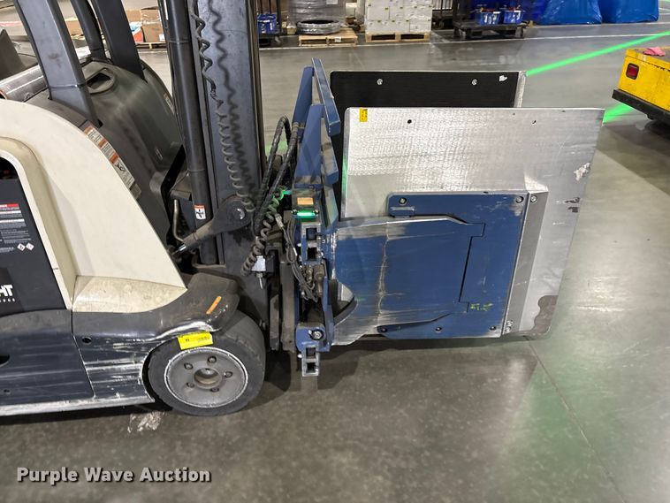 image for item EF1192 2017 Crown RC5545-40 forklift