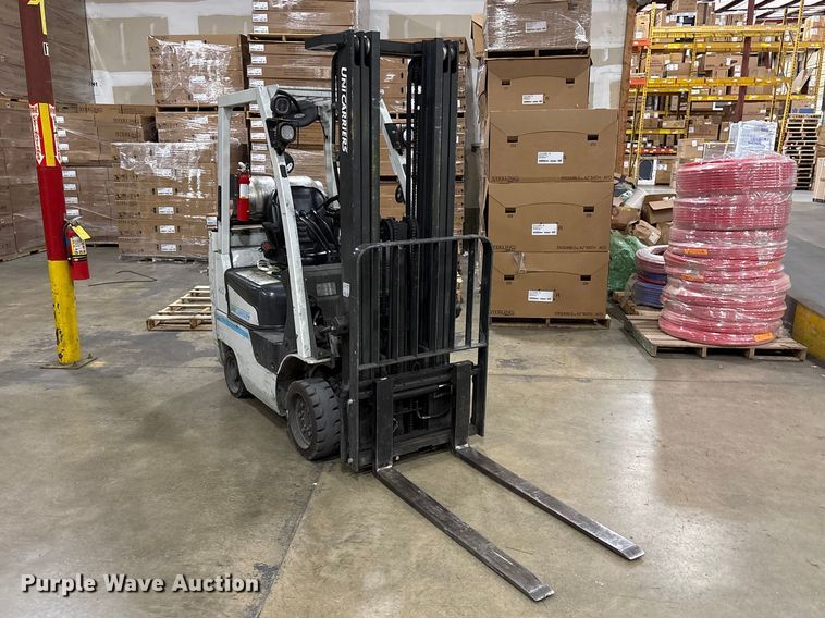 image for item EF1193 2016 UniCarriers CFS40 forklift