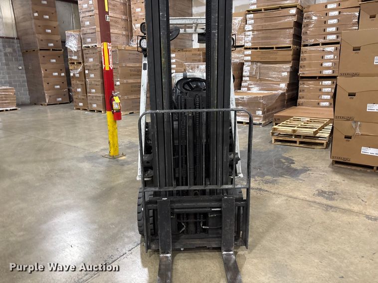 image for item EF1193 2016 UniCarriers CFS40 forklift